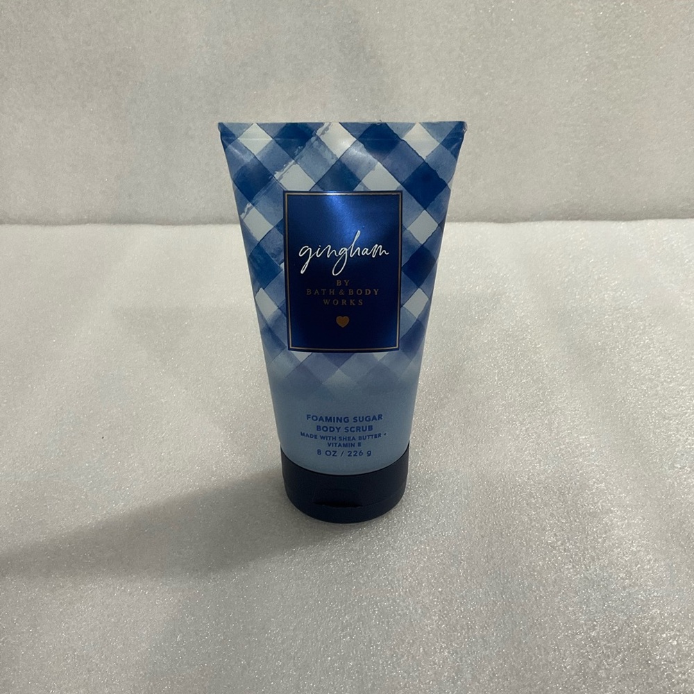 Bath and Body Works Gingham Body Scrub